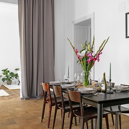 Oomph Koszyki Luxurious Apartments Varsavia Esterno foto