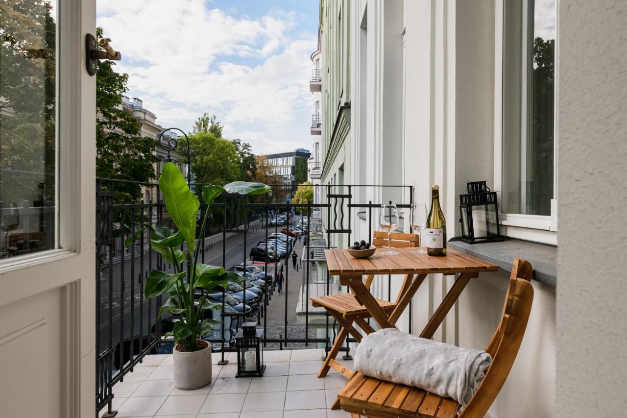 Oomph Koszyki Luxurious Apartments Varsavia Esterno foto