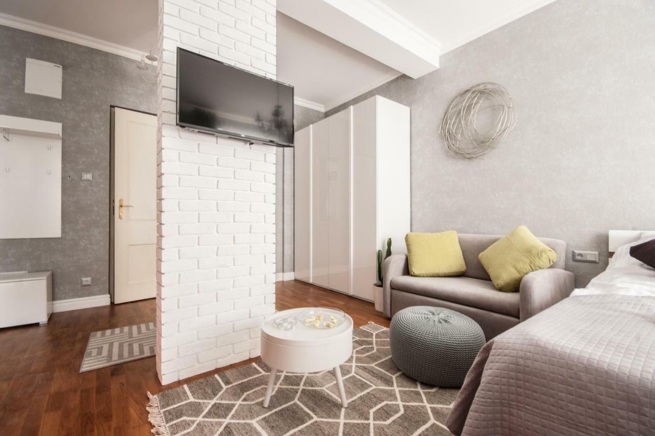 Oomph Koszyki Luxurious Apartments Varsavia Esterno foto